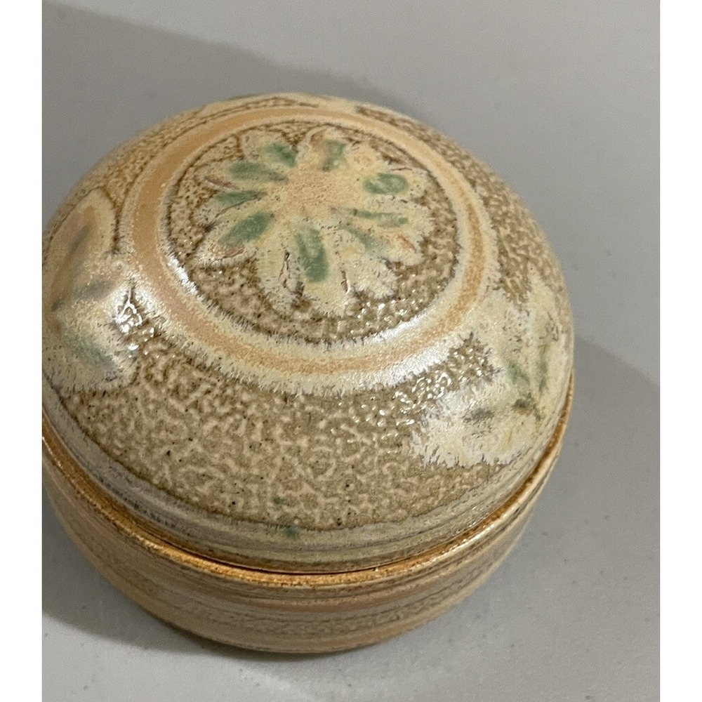 T Plasket Pottery Round Jar W/Lid